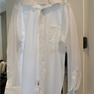 NWT Men's white dress shirt. 16" neck, sleeves are 33/35".